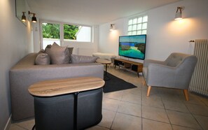 Smart TV - Maison de Charme à 28min de Paris (Saint-Leu-la-Forêt)