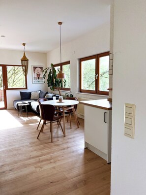 Interior - Inviting apartment with balcony in the middle of greenery 8min. from Schwäb.Hall (Michelbach an der Bilz)