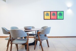 Dining - Aphrodite Hills Luxury Apartment with shared pool access L12 (Kouklia)