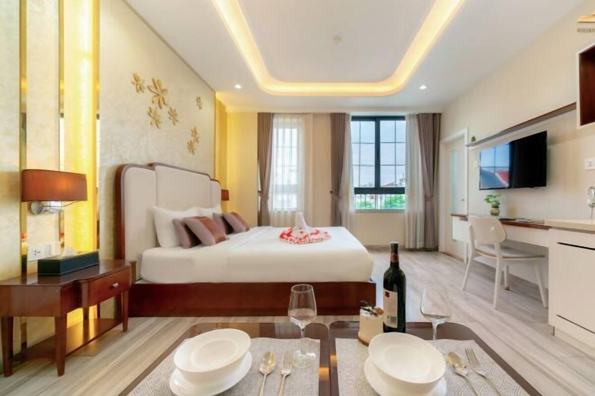 1 soveværelse, allergivenligt sengetøj, minibar, pengeskab på værelset