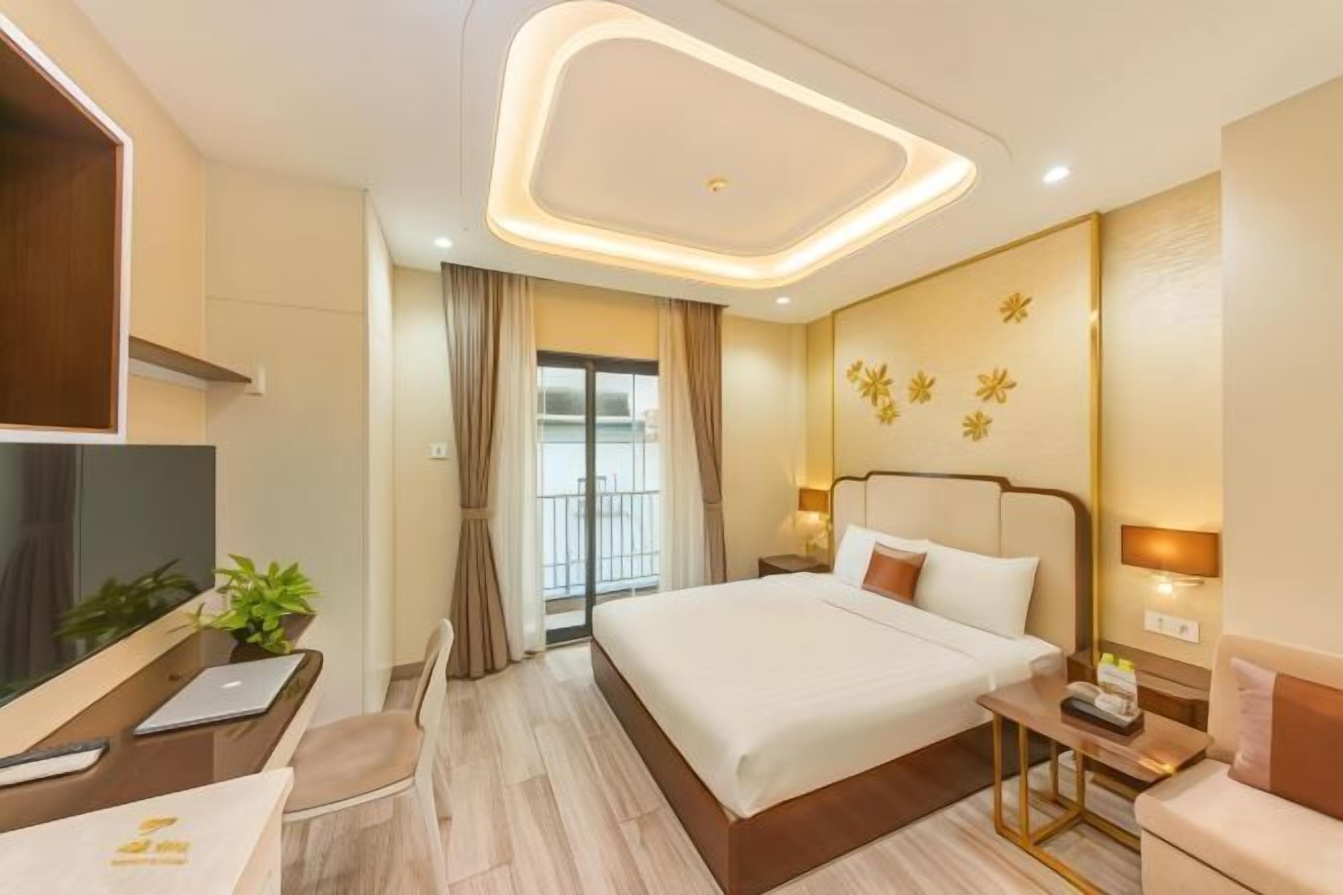 Literie hypoallergénique, minibar, coffre-fort, bureau