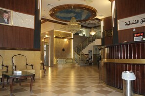 Reception - Al Ahfad Hotel Apartments  (Amman)
