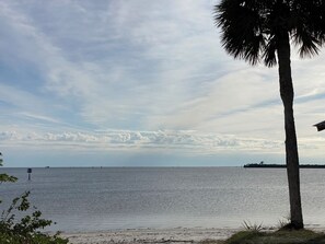 Sillas reclinables de playa, toallas de playa