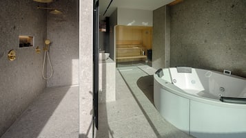 Urban Loft, de 2 à 6 personnes | Kamar mandi | Pengering rambut, jubah mandi, sandal, dan handuk