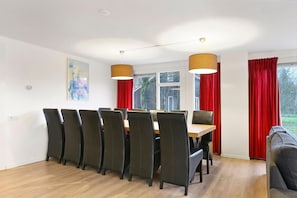 Dining - Holiday Home in Midlaren, sauna (Midlaren)