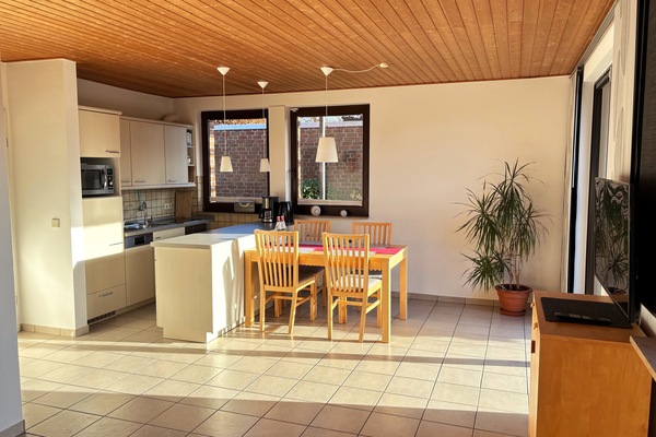 Ferienwohnung, 42 qm, 1-3 Pers.-Essbereich und Küche