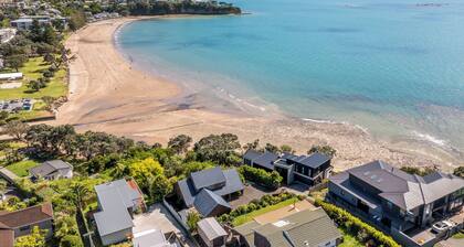 The Hidden Clifftop Gem-Ocean view