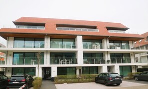 Exterior - Royal Golf Garden - Beautiful 2 bedroom apartment located in a quiet residence. (De Haan)