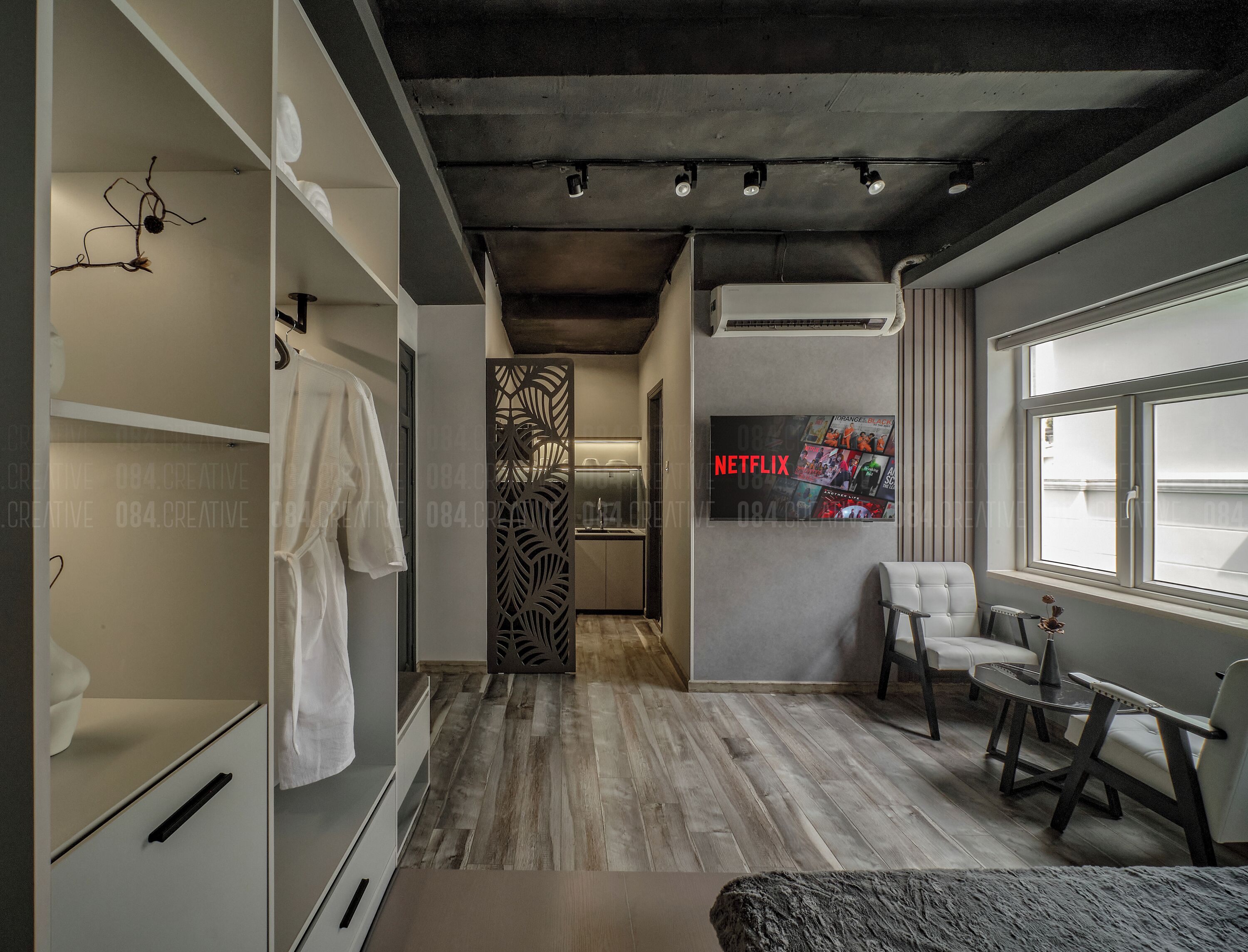 Superior Room, 1 Double Bed | Minibar, in-room safe, desk, blackout curtains