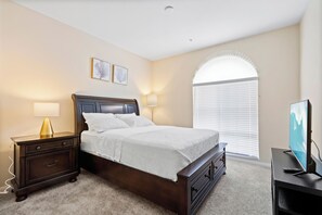 2 dormitorios, tabla de planchar con plancha, wifi gratis y ropa de cama