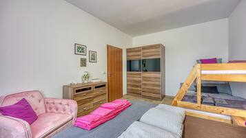 Family Studio (Grad Inn Boutique Villa Suite) | Free WiFi, bed sheets