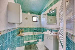 Bathroom - Grad Inn Boutique Villa Apt Rosemary (Koper)
