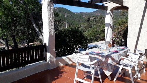 Charmant T3 de 50m2+mezzanine, Plage à 400m, au Pied des Sentiers de Randonnée