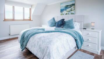 5 bedrooms, premium bedding, bed sheets