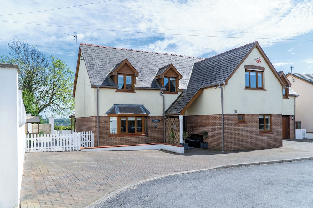 Highfield Bed & Breakfast image