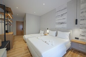 Soundproofing, bed sheets - Hotel Kroi (Ksamil)