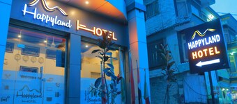 Happyland Hotel Fizagat