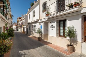 Front of property - Casa Postigos (Marbella)