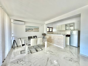 Comfort Apartment, Garden View | Private kitchen | Mini-fridge, stovetop, cookware/dishes/utensils, dining tables - Stars Residence (Petrovac)