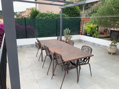 Maison Proche du Port, des Criques Idéale Pour des Vacances en Famille