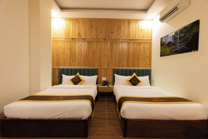 Free WiFi - LuckyStar Hotel (Pleiku)
