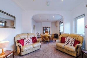 Lounge - Barnetby Contractor Accommodation (Barnetby)