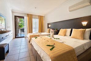 Standard Double or Twin Room, Pool View | Soundproofing, bed sheets - Ata Lagoon Beach (Fethiye)