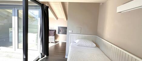 2 chambres, fer et planche Ă repasser, Wi-Fi, draps fournis