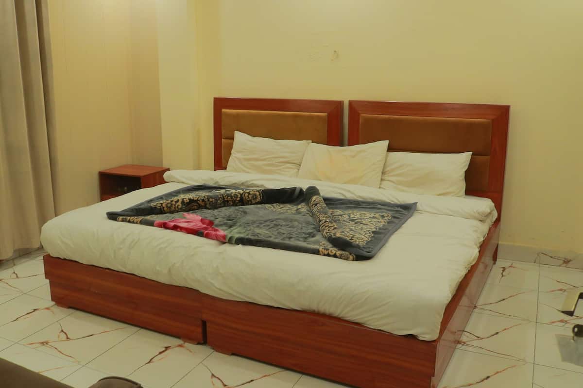 Camera con letto matrimoniale o 2 letti singoli | Wi-Fi gratuito