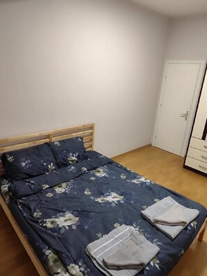 2 bedrooms, WiFi - Maria's central park apartment (Skopje)