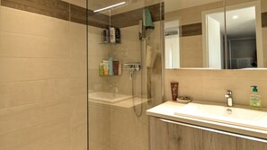Dusche, Haartrockner