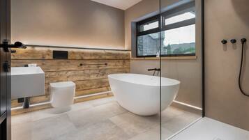 Shower, towels