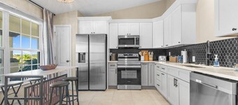 Chic 3BR Waterfront Stay in Cape Coral