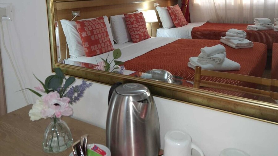 Hotel Tito