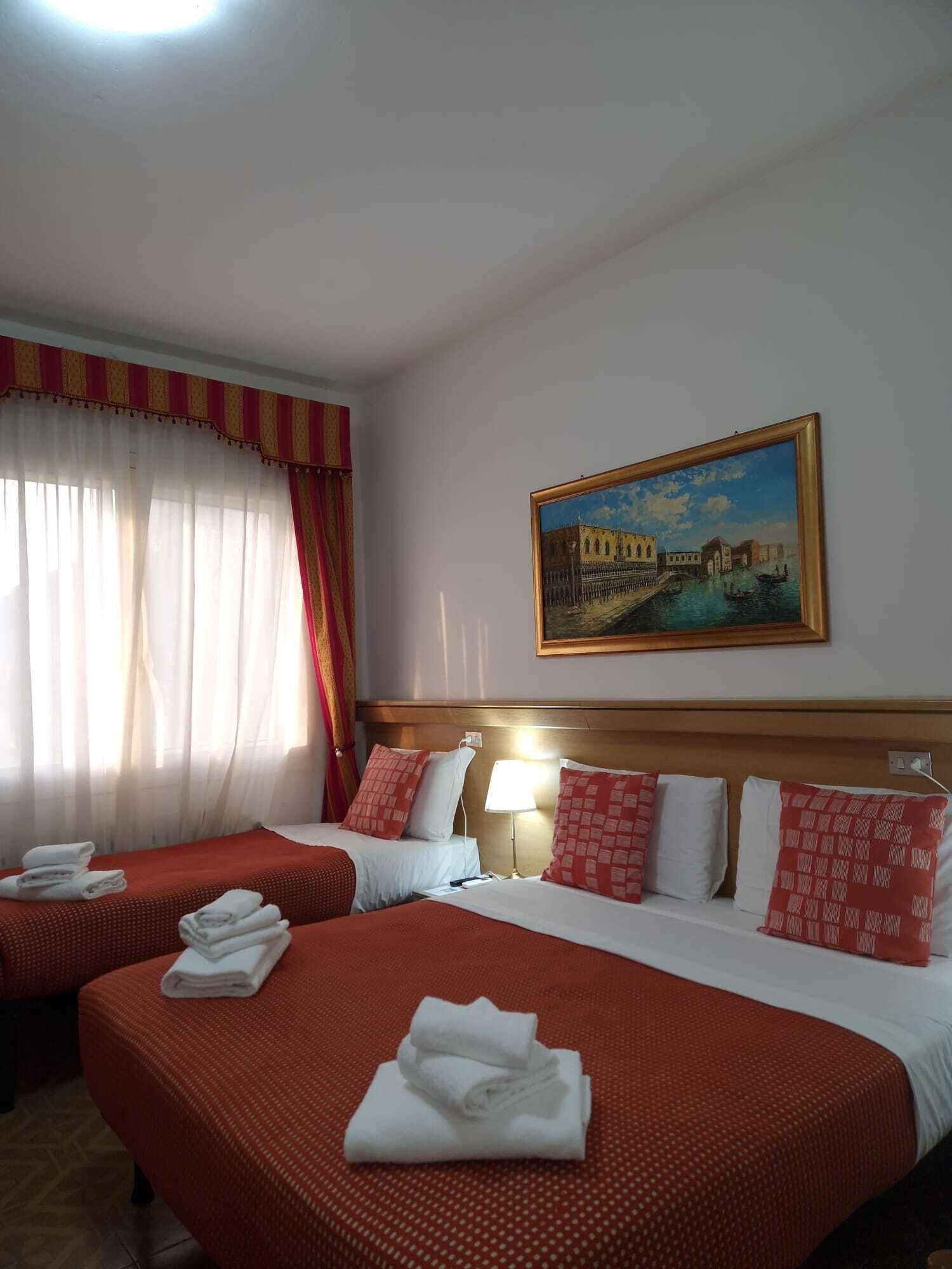 Photo - Hotel Tito