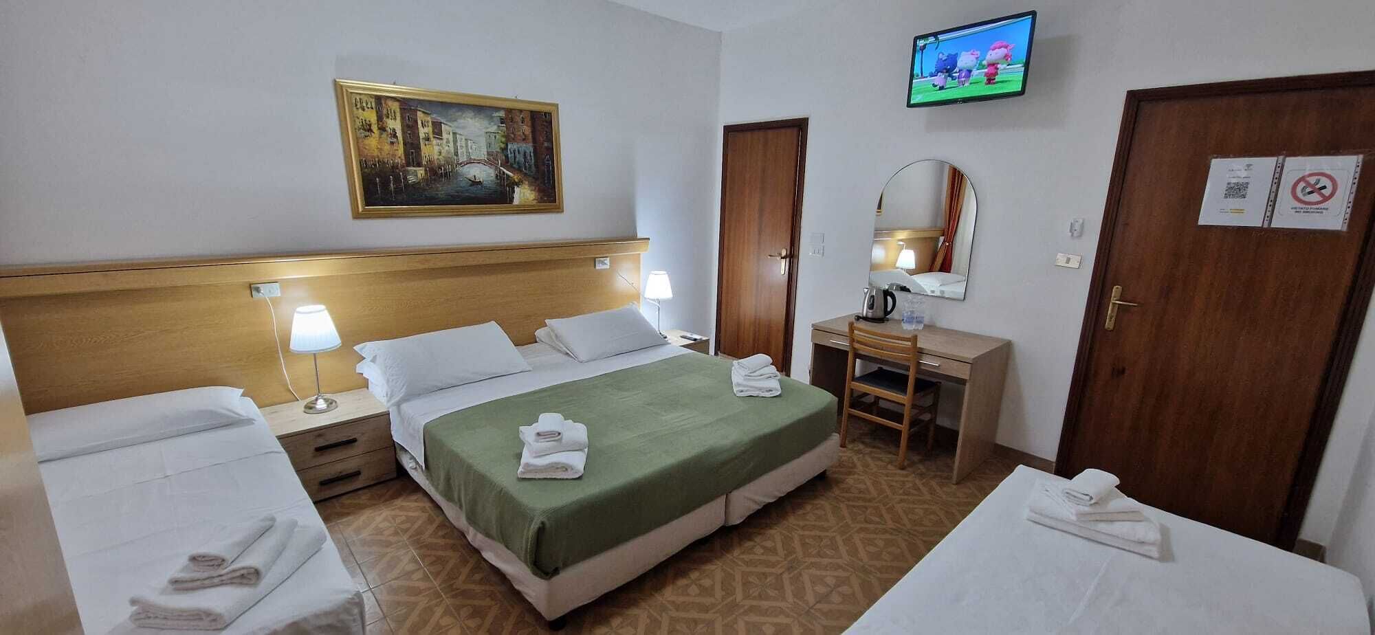 Edredons de pluma, individualmente decorados, individualmente mobiliados