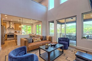 スマートテレビ、暖炉