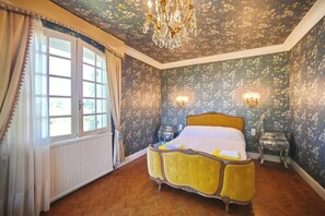 5 chambres, fer et planche Ă repasser, Wi-Fi gratuit, draps fournis