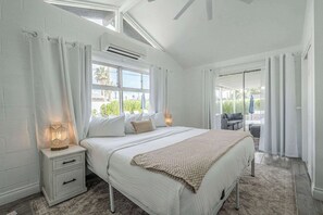 4 Schlafzimmer, Reisekinderbett, WLAN, Bettwäsche