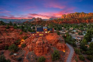 Exterior - Ravens Rock Retreat: Clifftop Estate w/ 360 Views (Sedona)