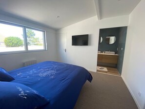 2 bedrooms, Internet, bed sheets