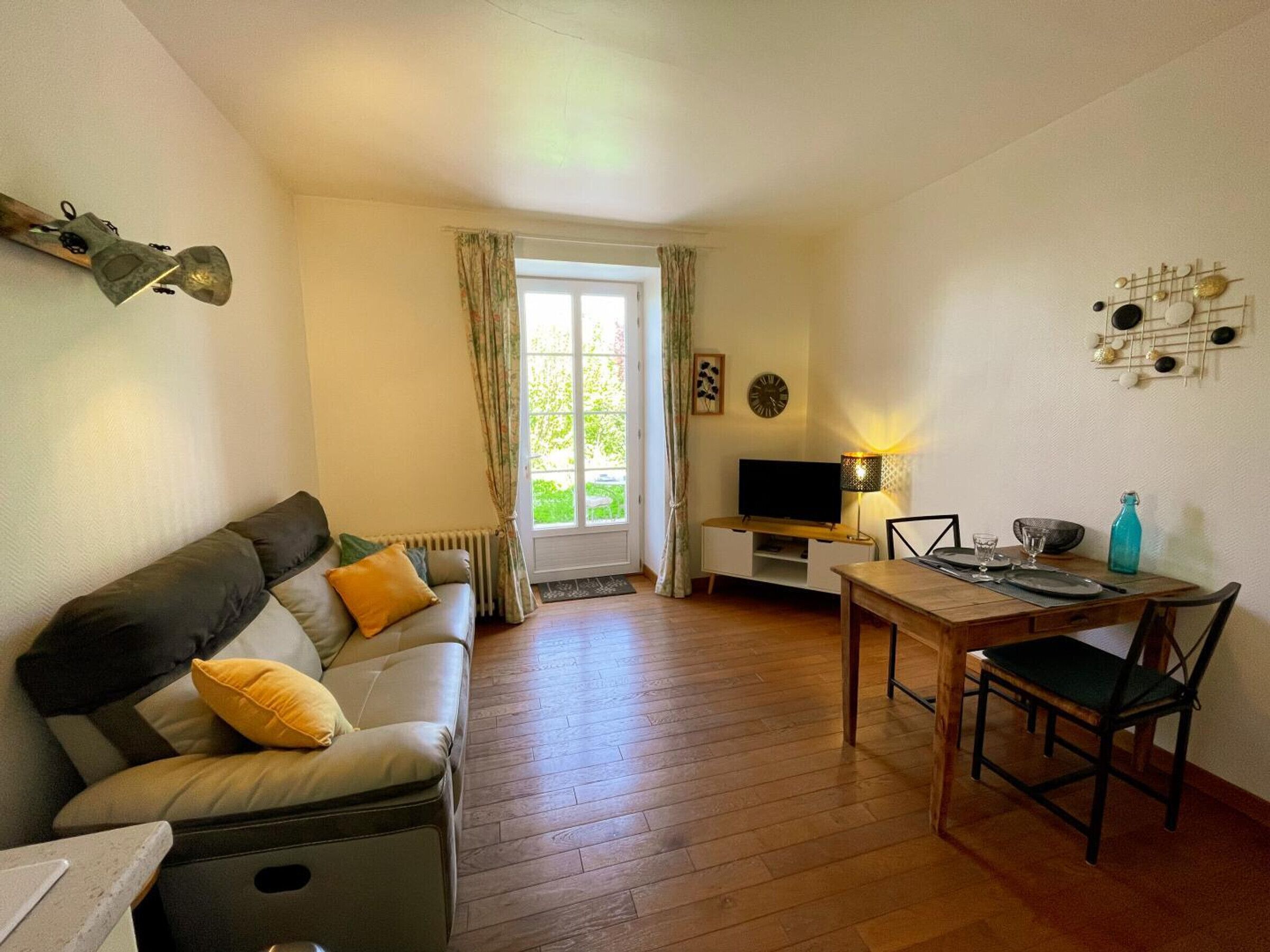 Gîte Cosy Avec Terrasse Privative, Parking Et Wifi - Blois