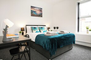 2 Schlafzimmer, Bügeleisen/Bügelbrett, WLAN, Bettwäsche