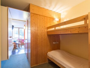 Room - Bright studio near center, balcony, Les Arcs 1800 (Les Arcs 1800)