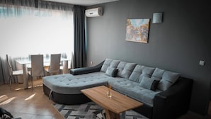 Leilighet | Oppholdsområde