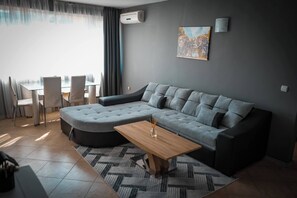 Apartment | Living area | TV - Apartment - Sleeps 4 & Free Parking (Nessebar)