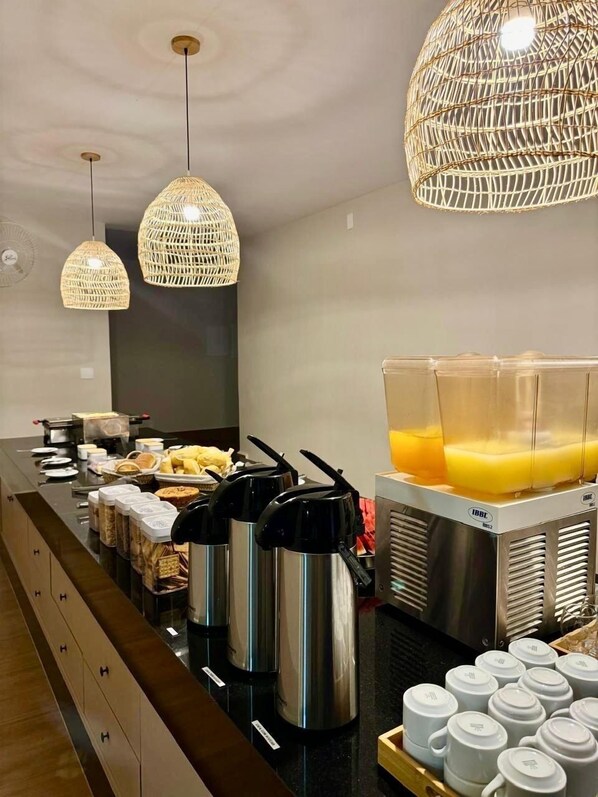 Free daily buffet breakfast