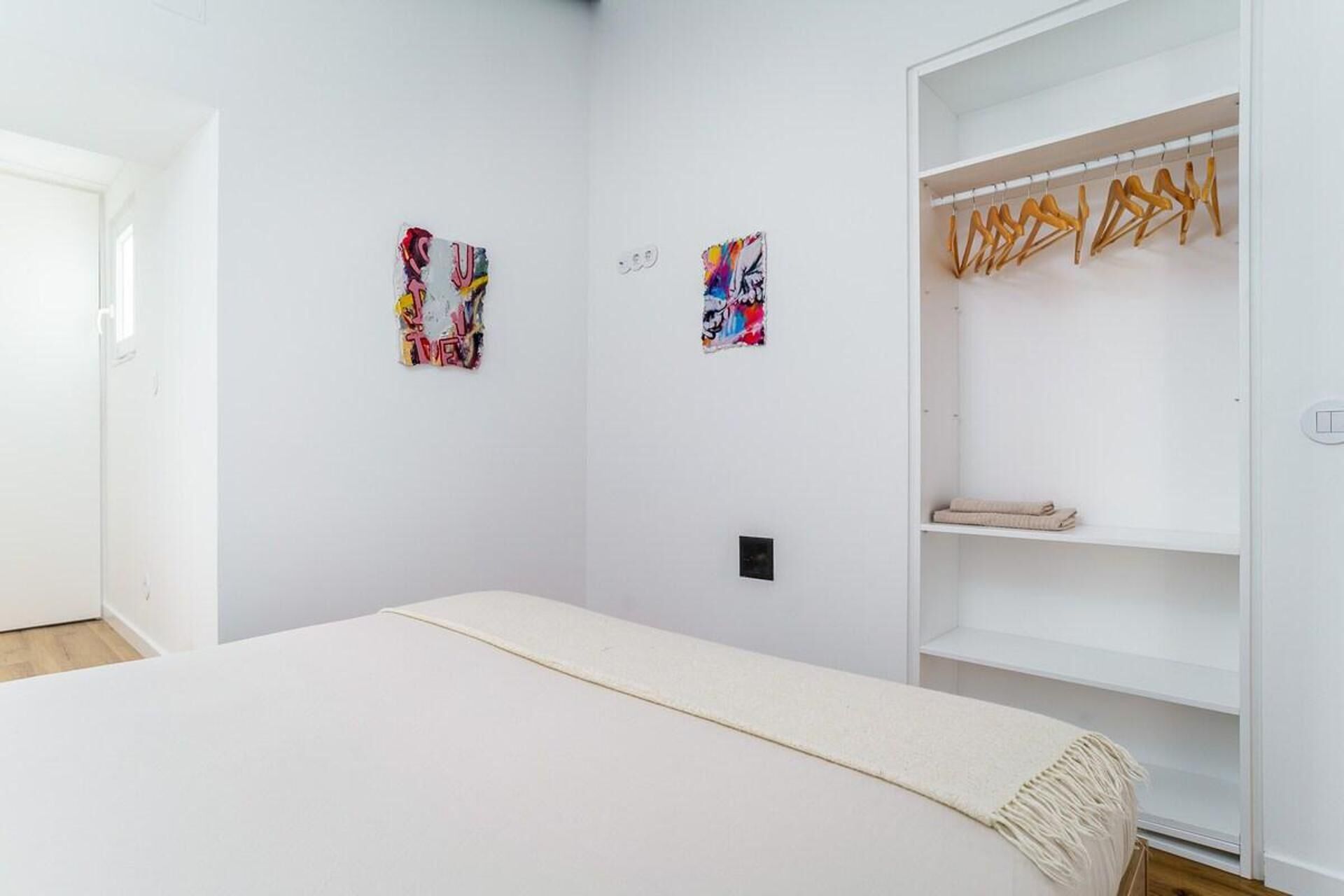 Cottage | 2 bedrooms, iron/ironing board, free WiFi, bed sheets