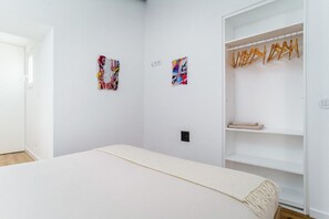 2 bedrooms, iron/ironing board, free WiFi, bed sheets - Cottage in Aljezur- 2 bed Ensuite-casinha da Ivone (Aljezur)