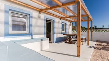 Cottage | Property grounds